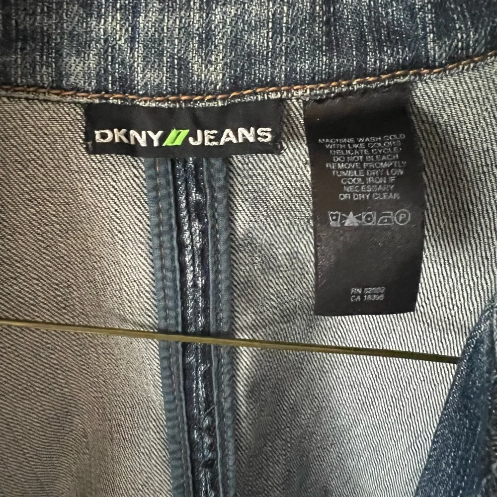 DKNY Y2K Blazer Denim Jacket - Picture 6 of 6
